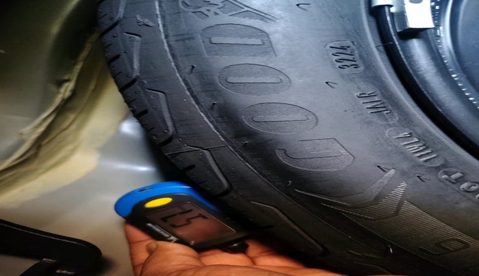 2024 Toyota Urban Cruiser Taisor S Plus 1.2 Petrol AMT, Petrol, Automatic, 4,190 km, tyre