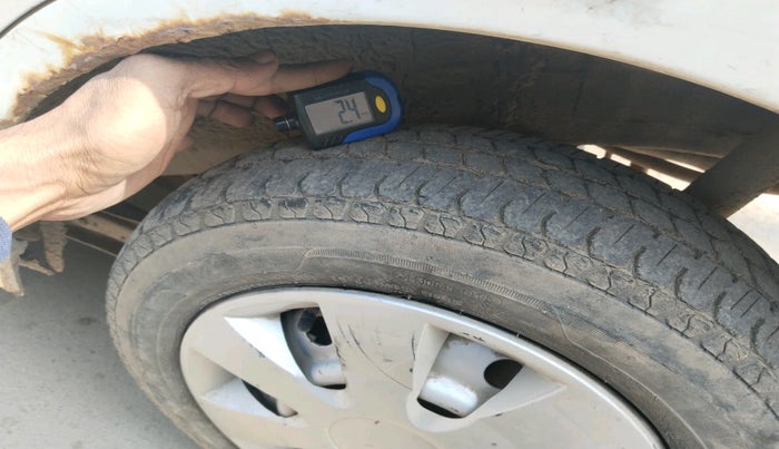 2013 Maruti Wagon R 1.0 LXI CNG, Petrol, Manual, 73,316 km, tyre