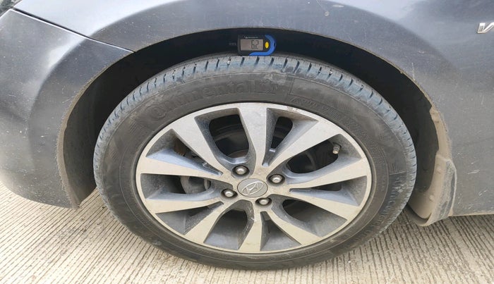 2017 Hyundai Verna 1.6 VTVT SX AT, Petrol, Automatic, 84,717 km, tyre