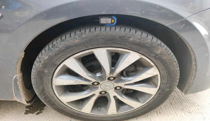 2017 Hyundai Verna 1.6 VTVT SX AT, Petrol, Automatic, 84,717 km, tyre