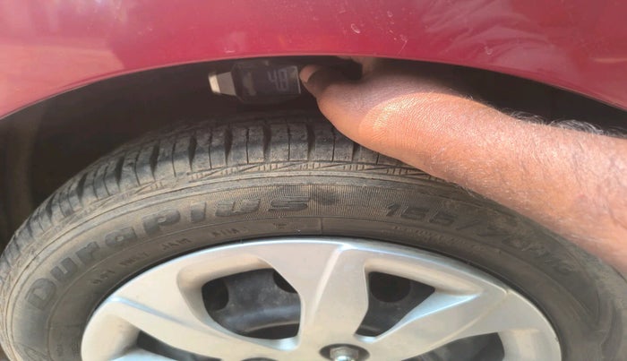 2017 Hyundai Eon MAGNA +, Petrol, Manual, 14,401 km, tyre