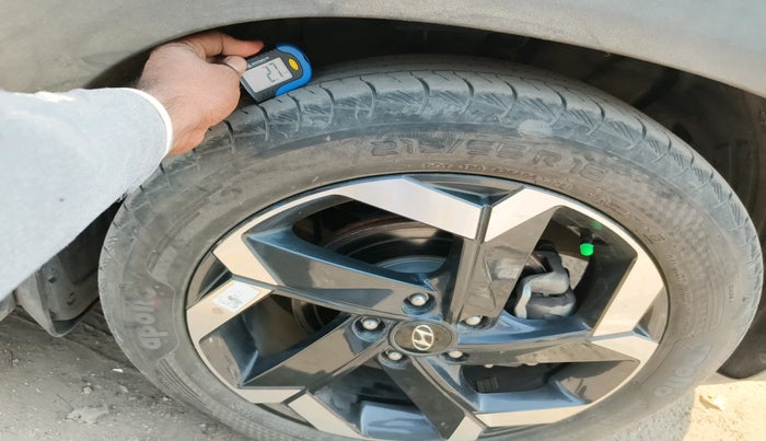 2021 Hyundai ALCAZAR PLATINUM 1.5 MT 7STR, Diesel, Manual, 37,260 km, tyre