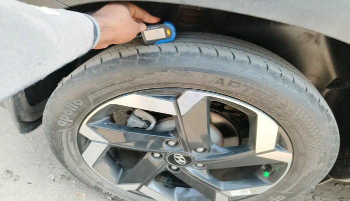 2021 Hyundai ALCAZAR PLATINUM 1.5 MT 7STR, Diesel, Manual, 37,260 km, tyre