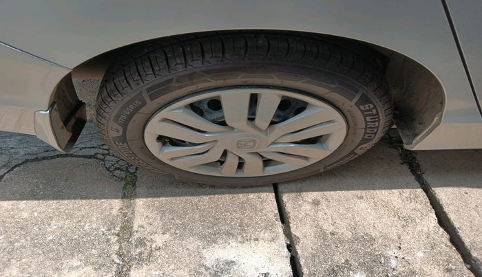 2015 Honda City 1.5L I-VTEC SV CVT, Petrol, Automatic, 44,265 km, tyre