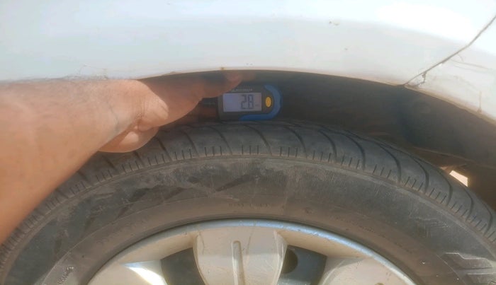 2010 Hyundai i10 MAGNA 1.2, Petrol, Manual, 99,666 km, tyre