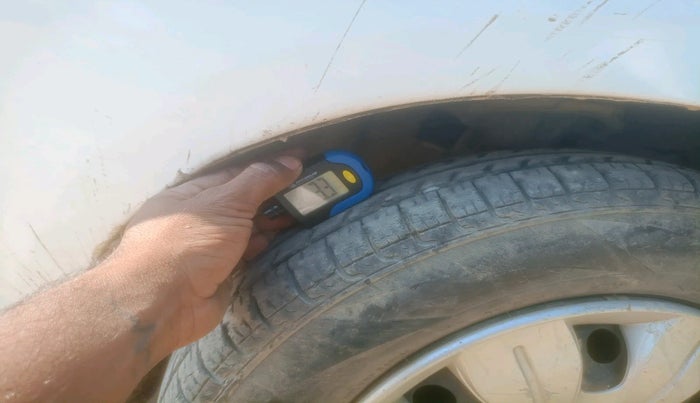 2010 Hyundai i10 MAGNA 1.2, Petrol, Manual, 99,666 km, tyre