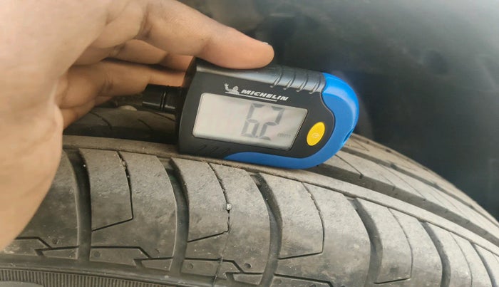 2016 Maruti Swift VDI (O), Diesel, Manual, 1,28,977 km, tyre