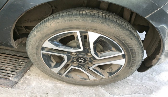 2022 Tata Tiago XZ PLUS PETROL, Petrol, Manual, 49,232 km, tyre