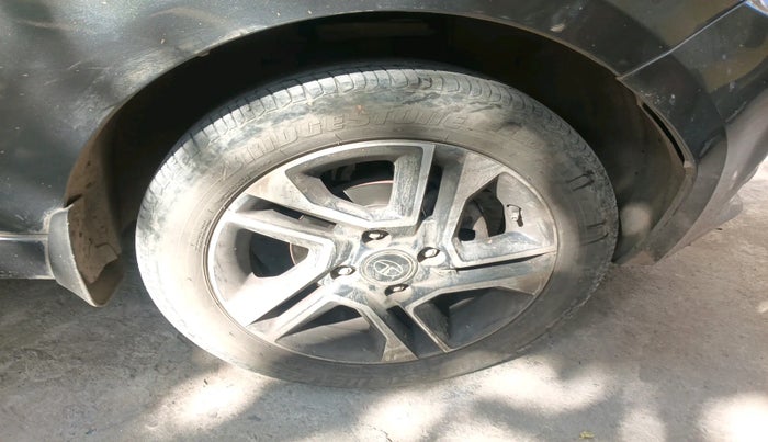 2022 Tata Tiago XZ PLUS PETROL, Petrol, Manual, 49,232 km, tyre