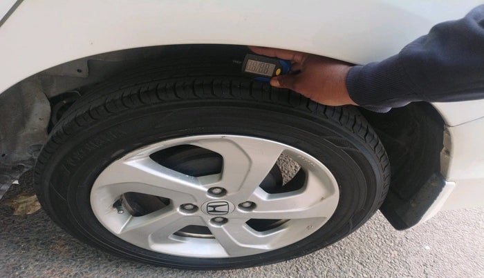 2015 Honda City 1.5L I-VTEC V MT, Petrol, Manual, 63,340 km, tyre