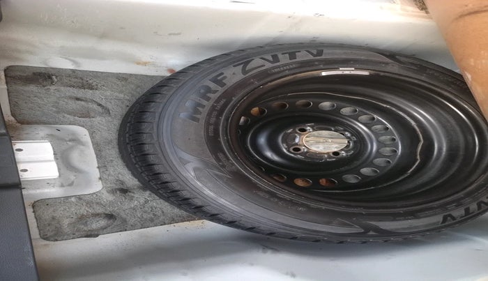 2015 Honda City 1.5L I-VTEC V MT, Petrol, Manual, 63,340 km, tyre