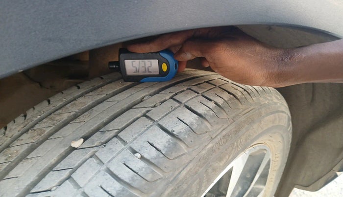 2021 Tata NEXON XZ PLUS SUNROOF PETROL DUAL TONE, Petrol, Manual, 16,955 km, tyre