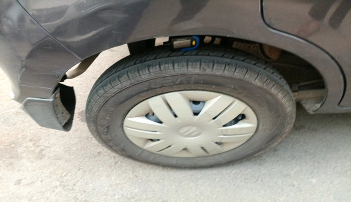 2012 Maruti Alto 800 LXI, Petrol, Manual, 72,073 km, tyre