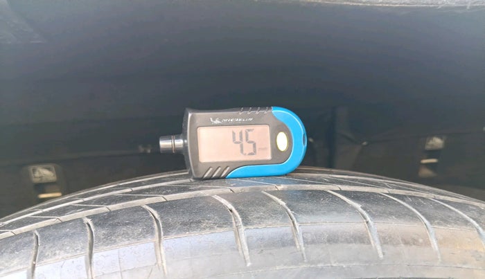 2020 Maruti Baleno ZETA PETROL 1.2, Petrol, Manual, 1,28,818 km, tyre