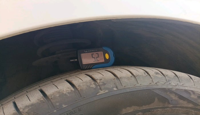 2020 Maruti Baleno ZETA PETROL 1.2, Petrol, Manual, 1,28,818 km, tyre