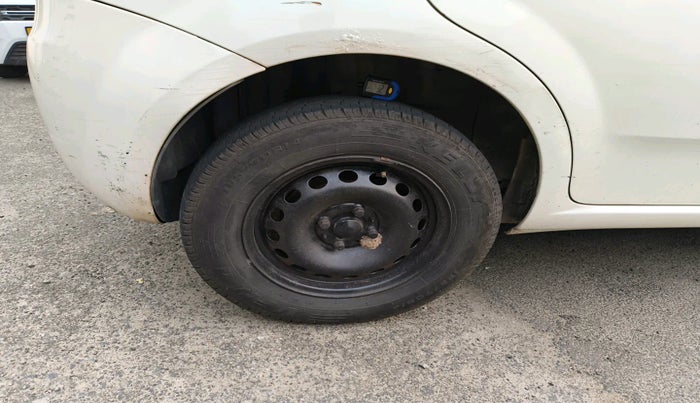 2010 Fiat Grand Punto ACTIVE 1.3, Diesel, Manual, 1,57,838 km, tyre