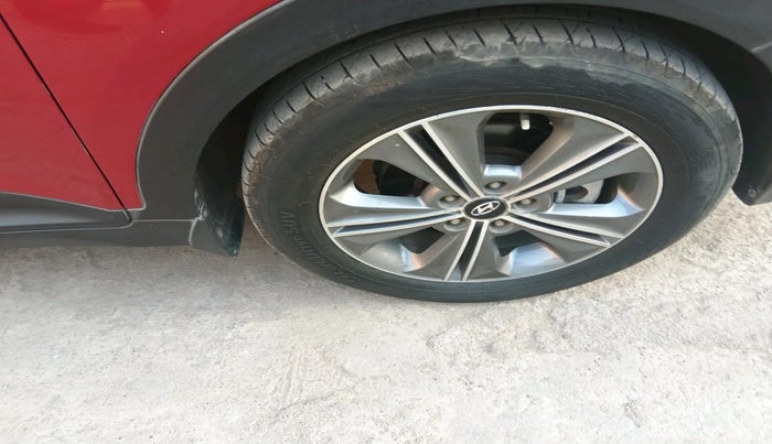 2016 Hyundai Creta SX PLUS AT 1.6 DIESEL, Diesel, Automatic, 98,660 km, tyre