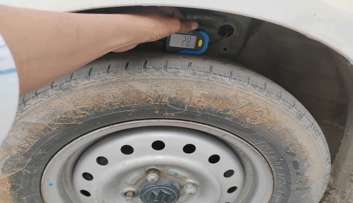 2020 Maruti New Wagon-R LXI CNG 1.0, Petrol, Manual, 1,06,399 km, tyre