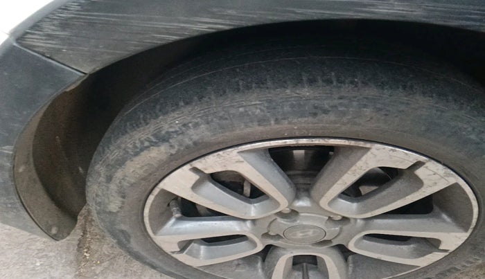 2015 Hyundai i20 Active 1.2 SX, Petrol, Manual, 1,10,384 km, tyre