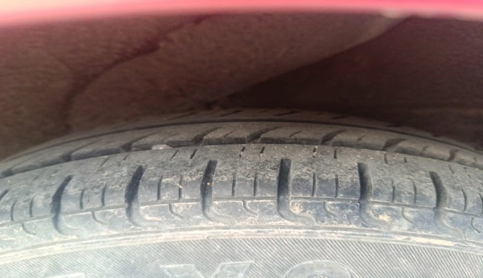 2010 Hyundai i10 SPORTZ 1.2, Petrol, Manual, 94,406 km, tyre