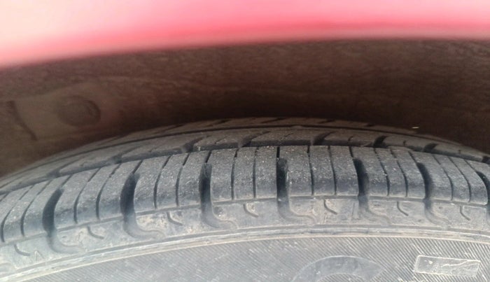 2010 Hyundai i10 SPORTZ 1.2, Petrol, Manual, 94,406 km, tyre