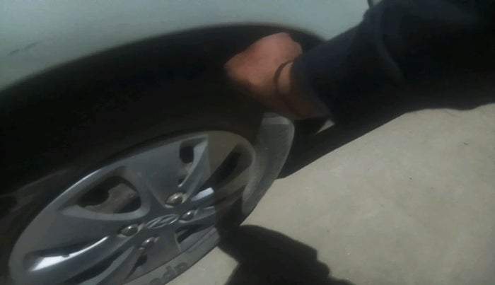 2011 Hyundai i10 SPORTZ 1.2, Petrol, Manual, 81,256 km, tyre