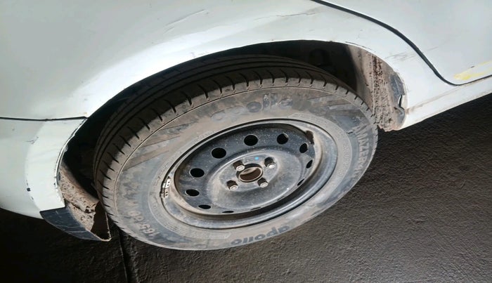 2013 Maruti Swift VXI, Petrol, Manual, 1,39,531 km, tyre