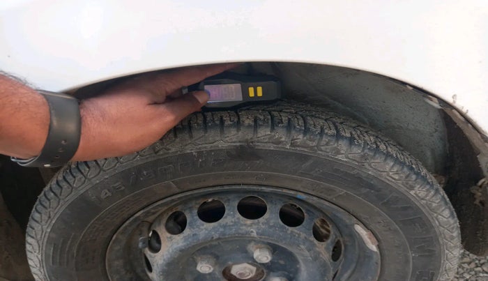 2016 Maruti Alto 800 VXI, Petrol, Manual, 54,878 km, tyre