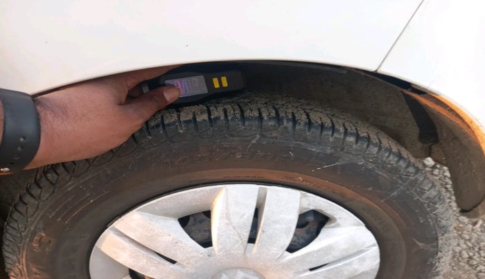 2016 Maruti Alto 800 VXI, Petrol, Manual, 54,878 km, tyre