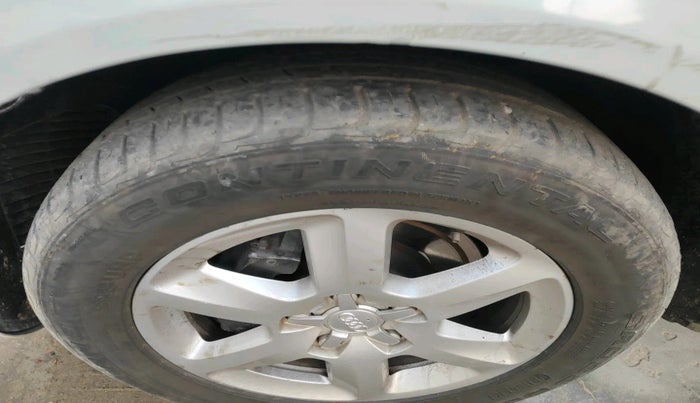 2012 Audi Q7 3.0 TDI QUATTRO, Diesel, Automatic, 1,61,397 km, tyre