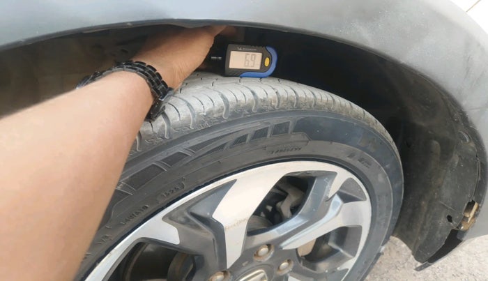 2016 Honda BR-V 1.5L I- DTEC V, Diesel, Manual, 1,34,516 km, tyre