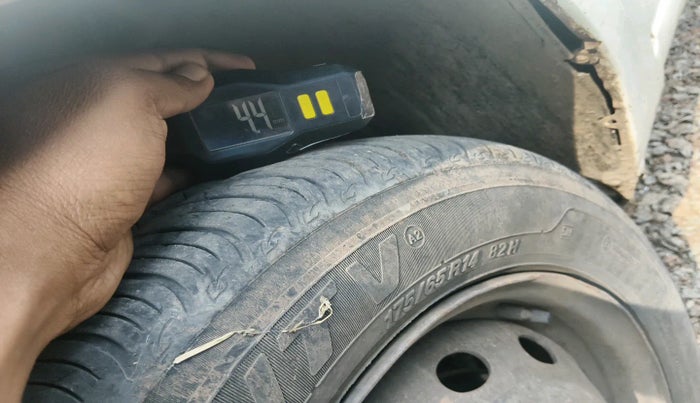 2010 Tata Indica Vista TERRA TDI, Diesel, Manual, 2,07,109 km, tyre