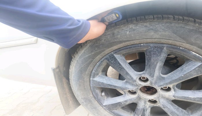 2011 Tata Manza ELAN QUADRAJET, Diesel, Manual, 1,18,725 km, tyre