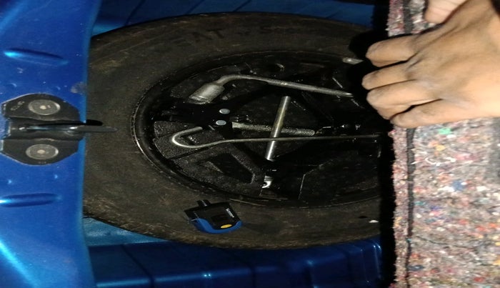 2021 Tata PUNCH CREATIVE  AMT, Petrol, Automatic, 35,295 km, tyre