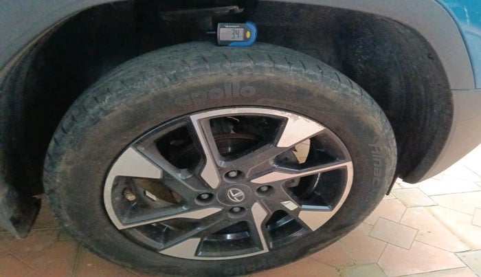 2021 Tata PUNCH CREATIVE  AMT, Petrol, Automatic, 35,295 km, tyre