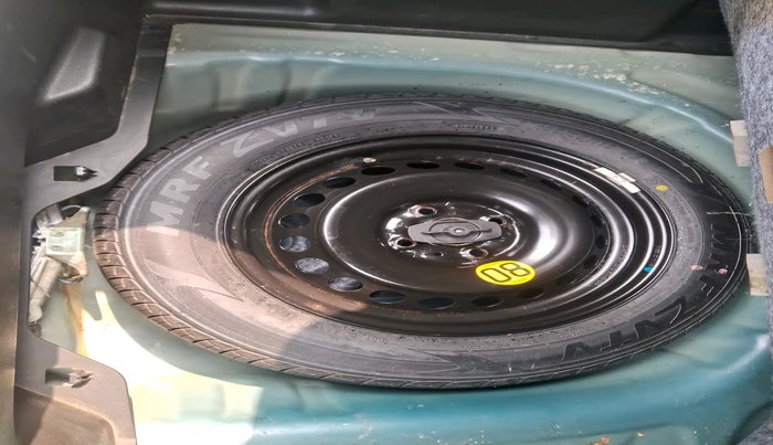 2016 Maruti Baleno ZETA PETROL 1.2, Petrol, Manual, 48,934 km, tyre