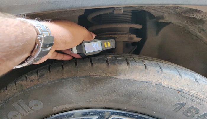 2022 Tata PUNCH  ACCOMPLISHED AMT CAMO EDITION, Petrol, Automatic, 18,338 km, tyre