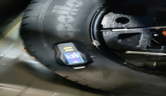 2022 Tata PUNCH  ACCOMPLISHED AMT CAMO EDITION, Petrol, Automatic, 18,338 km, tyre