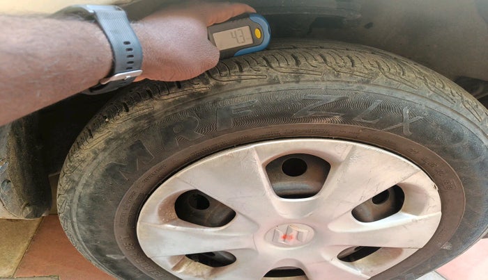 2012 Maruti Ritz VDI, Diesel, Manual, 1,03,628 km, tyre