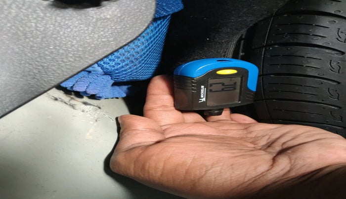 2019 Toyota Glanza V CVT, Petrol, Automatic, 22,974 km, tyre