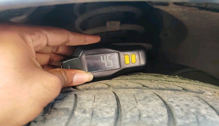 2023 Maruti Ertiga VXi (O), Petrol, Manual, 54,462 km, tyre