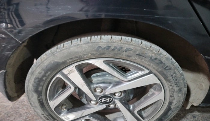 2023 Hyundai AURA SX 1.2 CNG, Petrol, Manual, 61,290 km, tyre