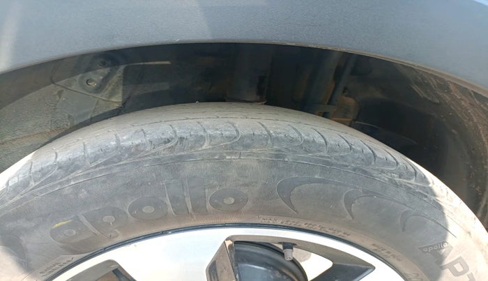 2019 Tata NEXON XZ PLUS DIESEL, Diesel, Manual, 80,139 km, tyre