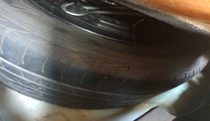 2019 Tata NEXON XZ PLUS DIESEL, Diesel, Manual, 80,139 km, tyre