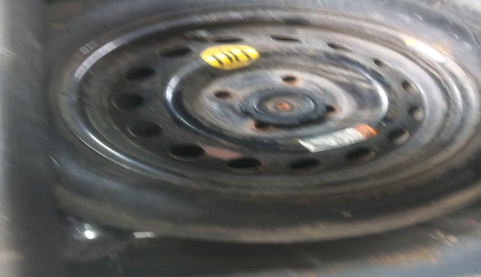 2019 Ford FREESTYLE TITANIUM 1.2 PETROL, Petrol, Manual, 59,605 km, tyre