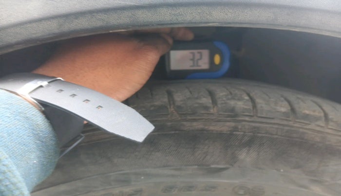 2019 Ford FREESTYLE TITANIUM 1.2 PETROL, Petrol, Manual, 59,605 km, tyre