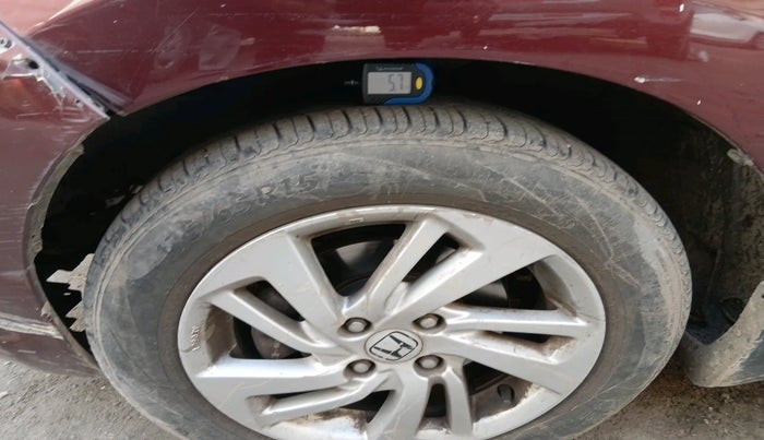 2015 Honda Jazz 1.2L I-VTEC V AT, Petrol, Automatic, 72,909 km, tyre