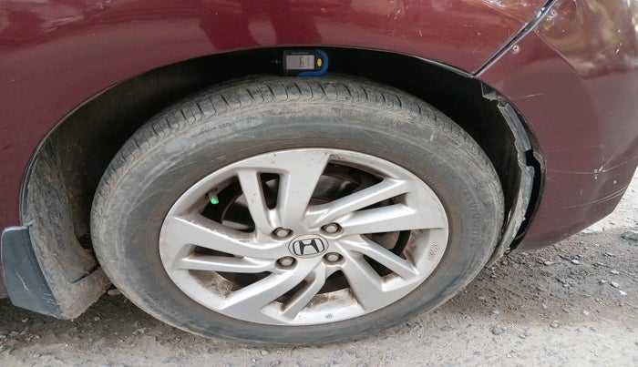 2015 Honda Jazz 1.2L I-VTEC V AT, Petrol, Automatic, 72,909 km, tyre