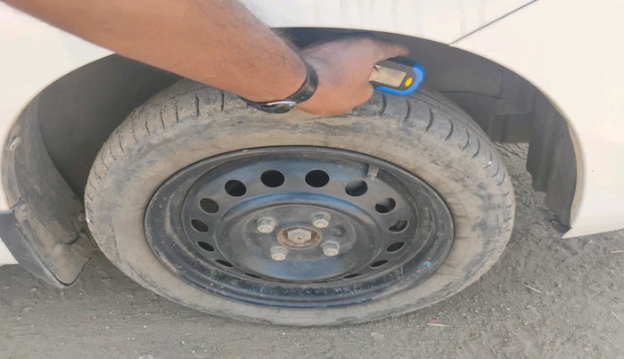 2016 Maruti Wagon R 1.0 VXI, Petrol, Manual, 88,579 km, tyre