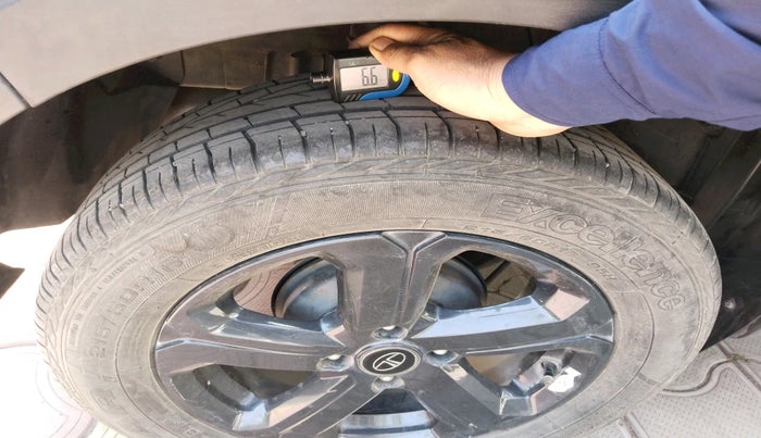 2022 Tata NEXON XZ PLUS (HS) PETROL DARK EDITION, Petrol, Manual, 23,783 km, tyre